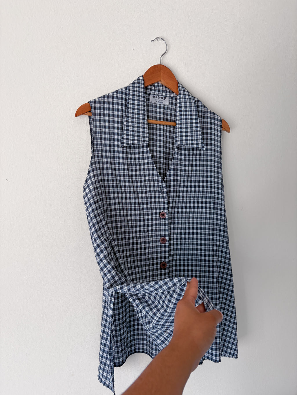 Italian Collared Tank