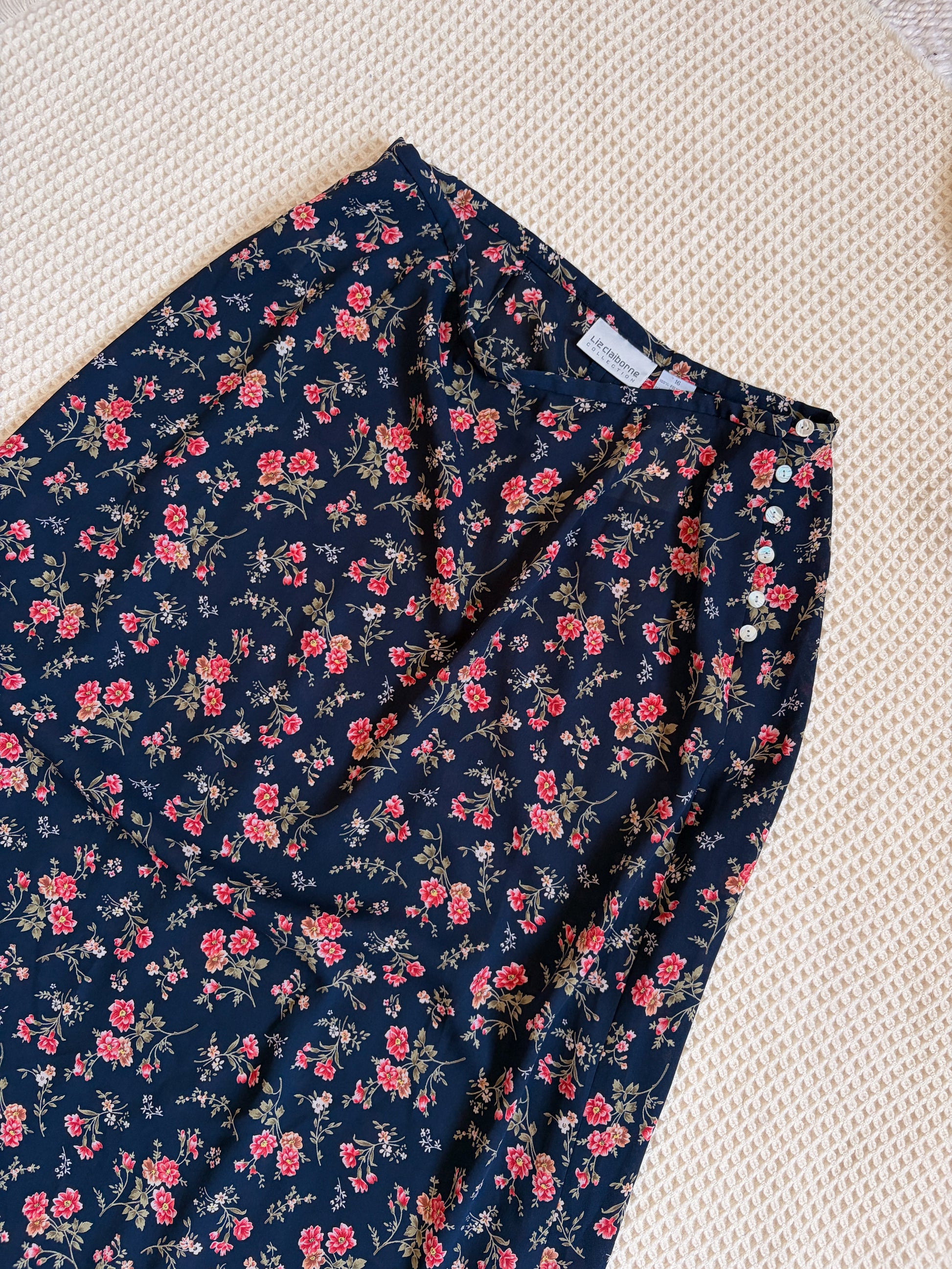 Vtg Liz Floral Maxi