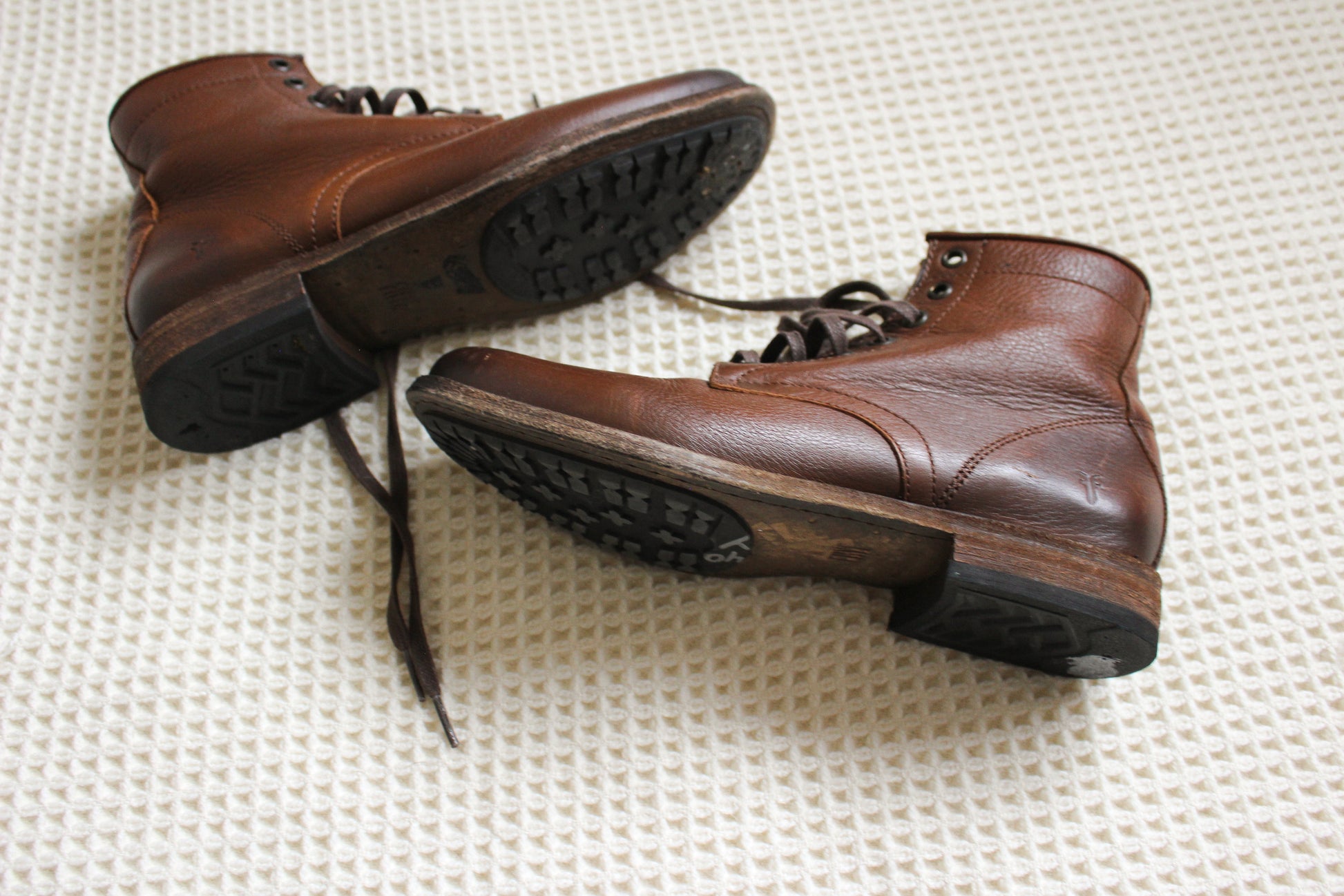 FRYE Cognac Womens Boots