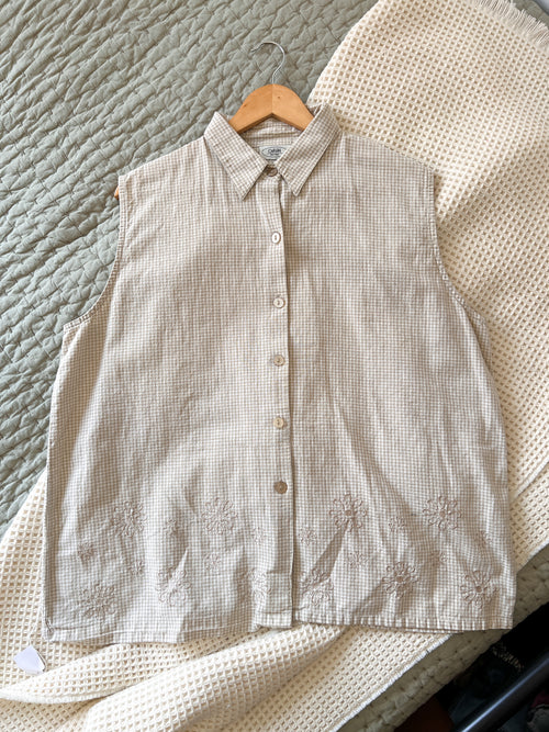 Caran Linen Embroidered Top