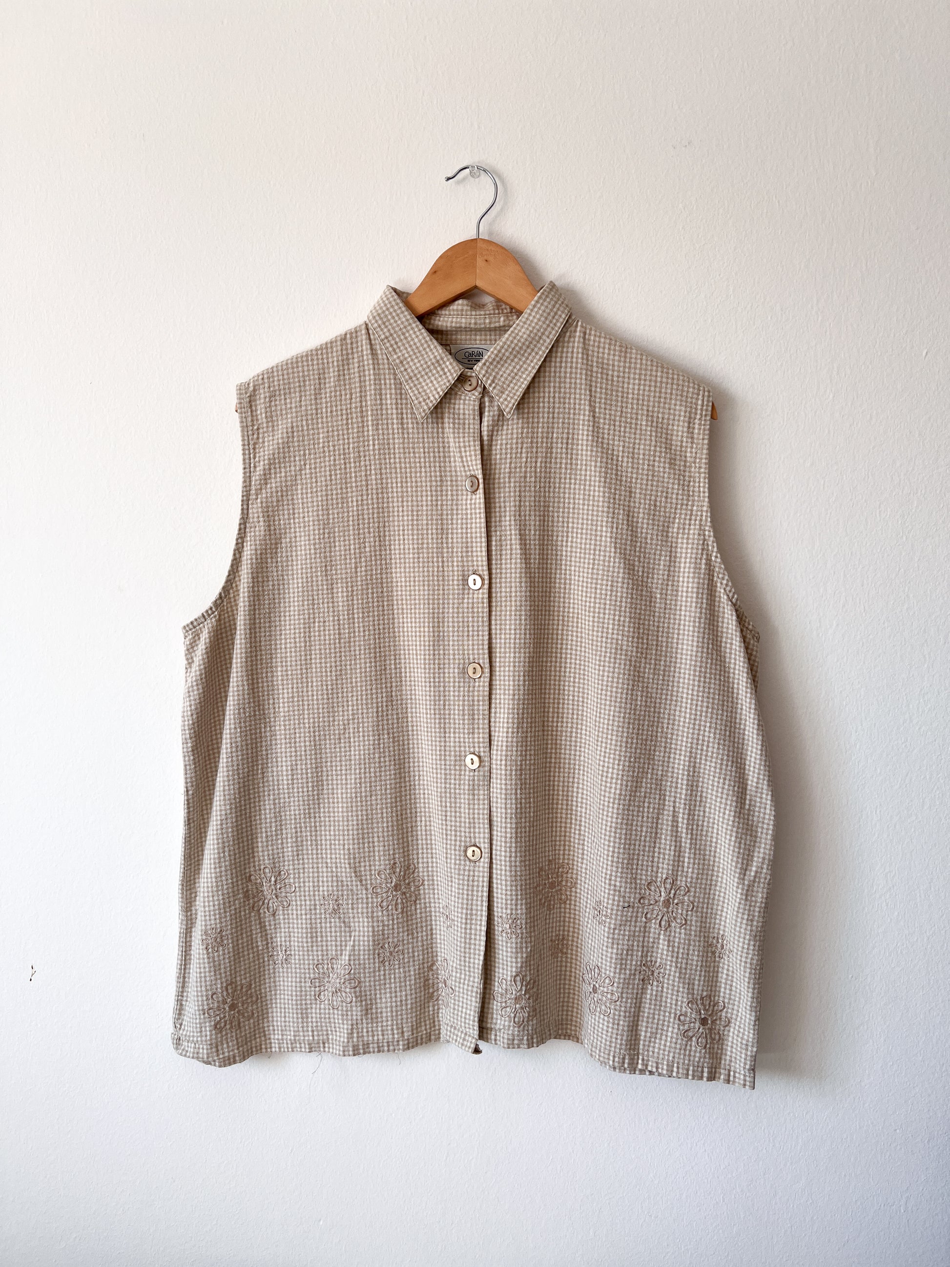 Caran Linen Embroidered Top