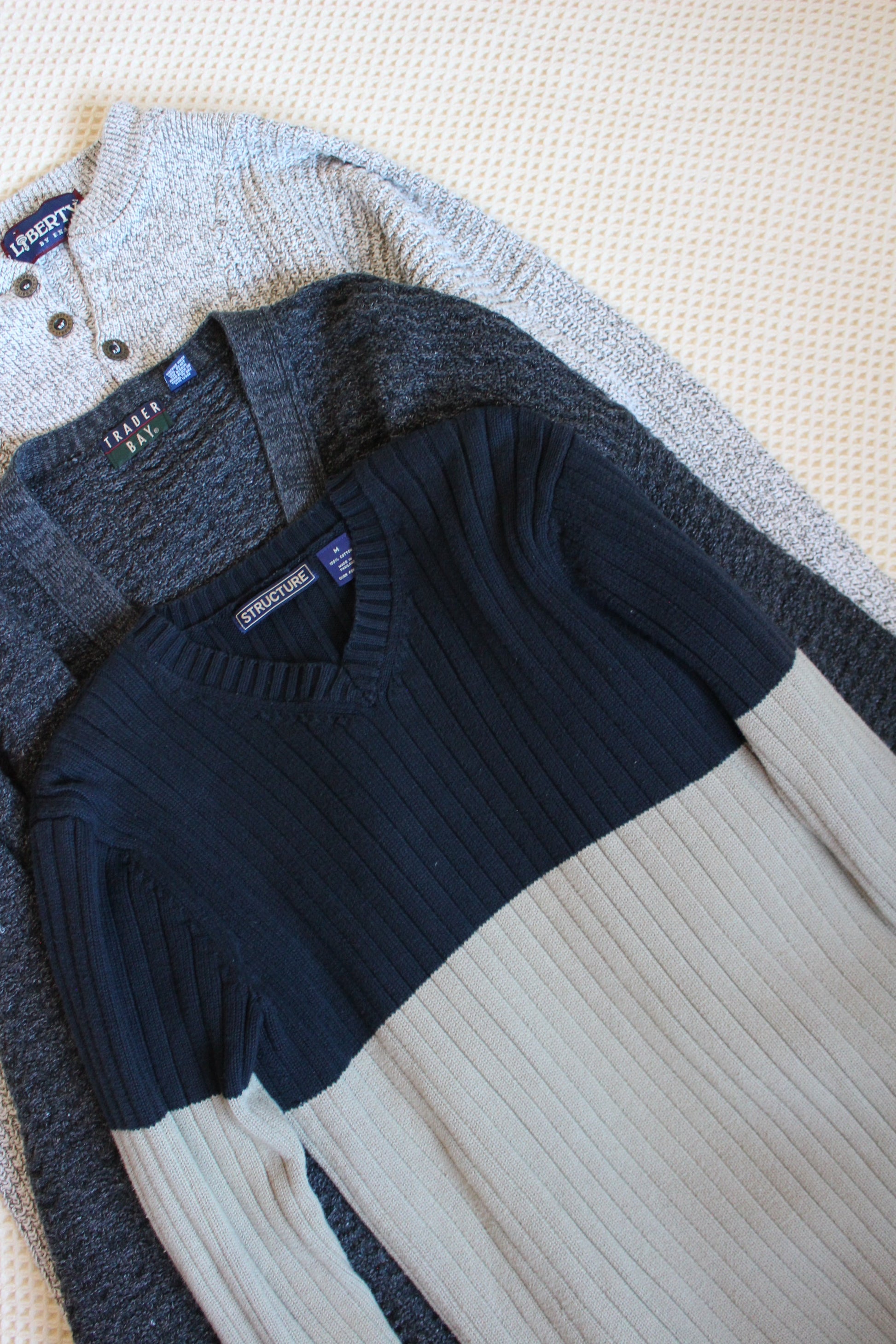 Ribbed VNeck Two Tone