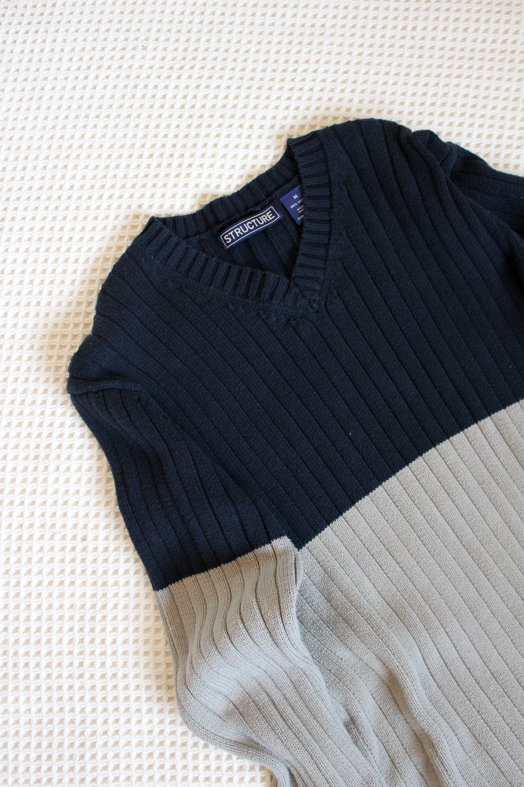 Ribbed VNeck Two Tone